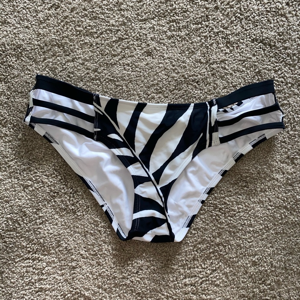 American Eagle Swim bottoms